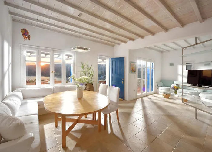 Crysta Mykonos Villa